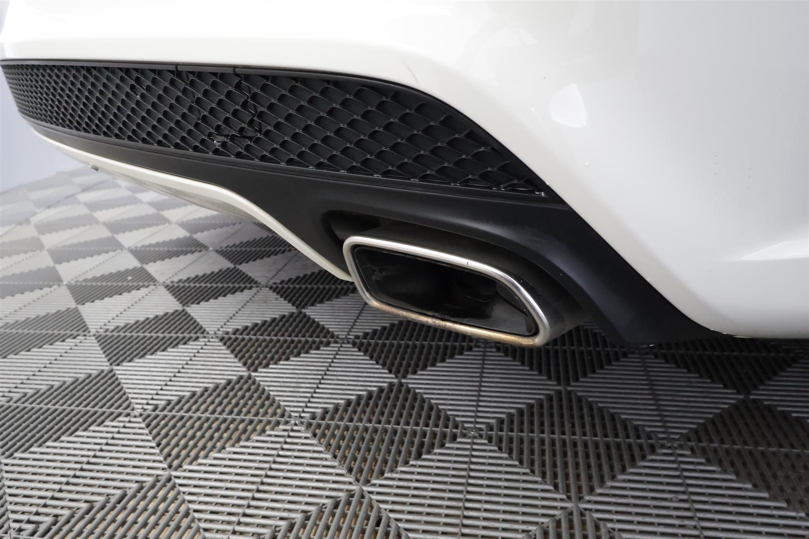 Mercedes-Benz CLA 2015