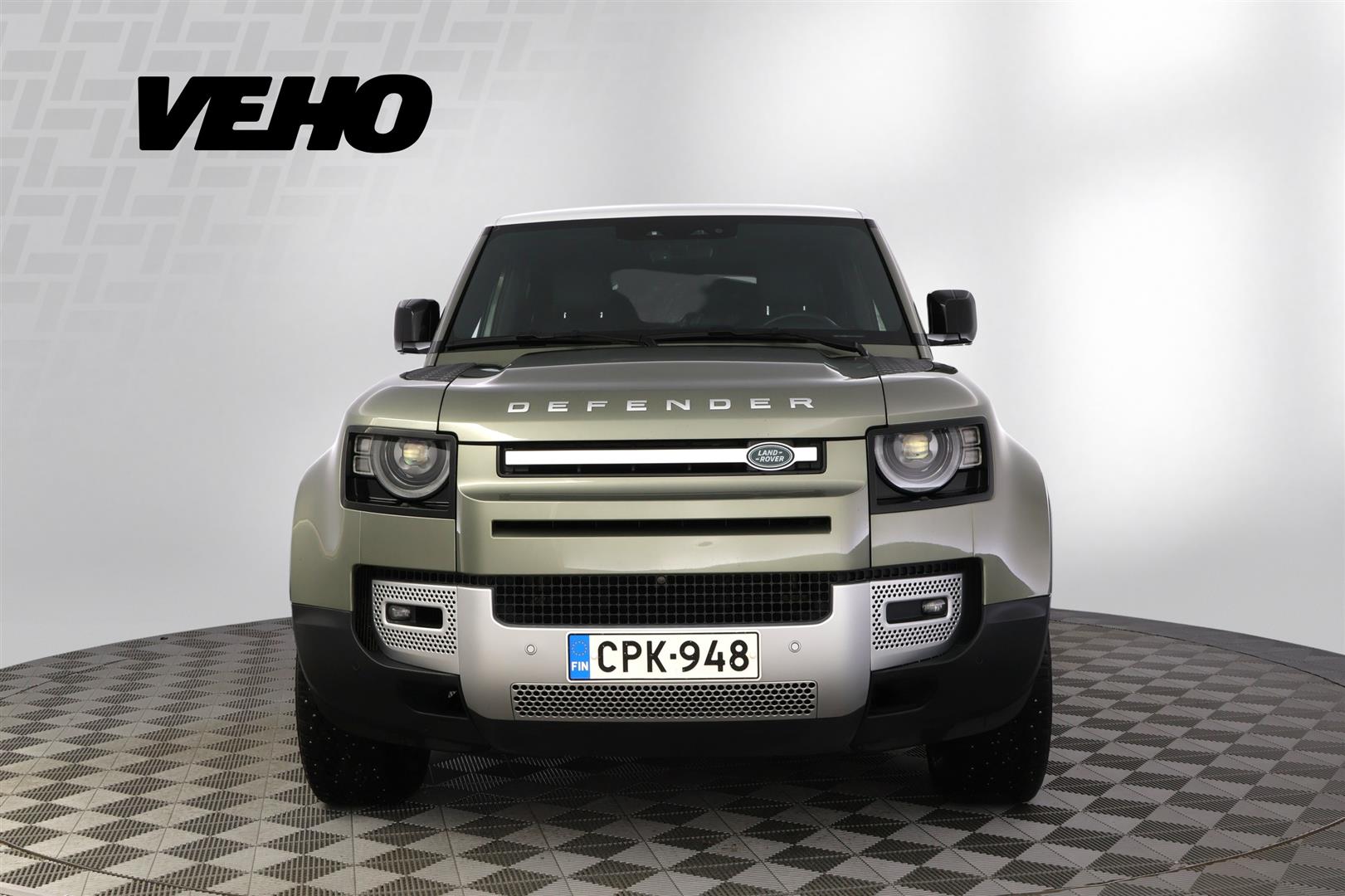 Land Rover Defender 2021