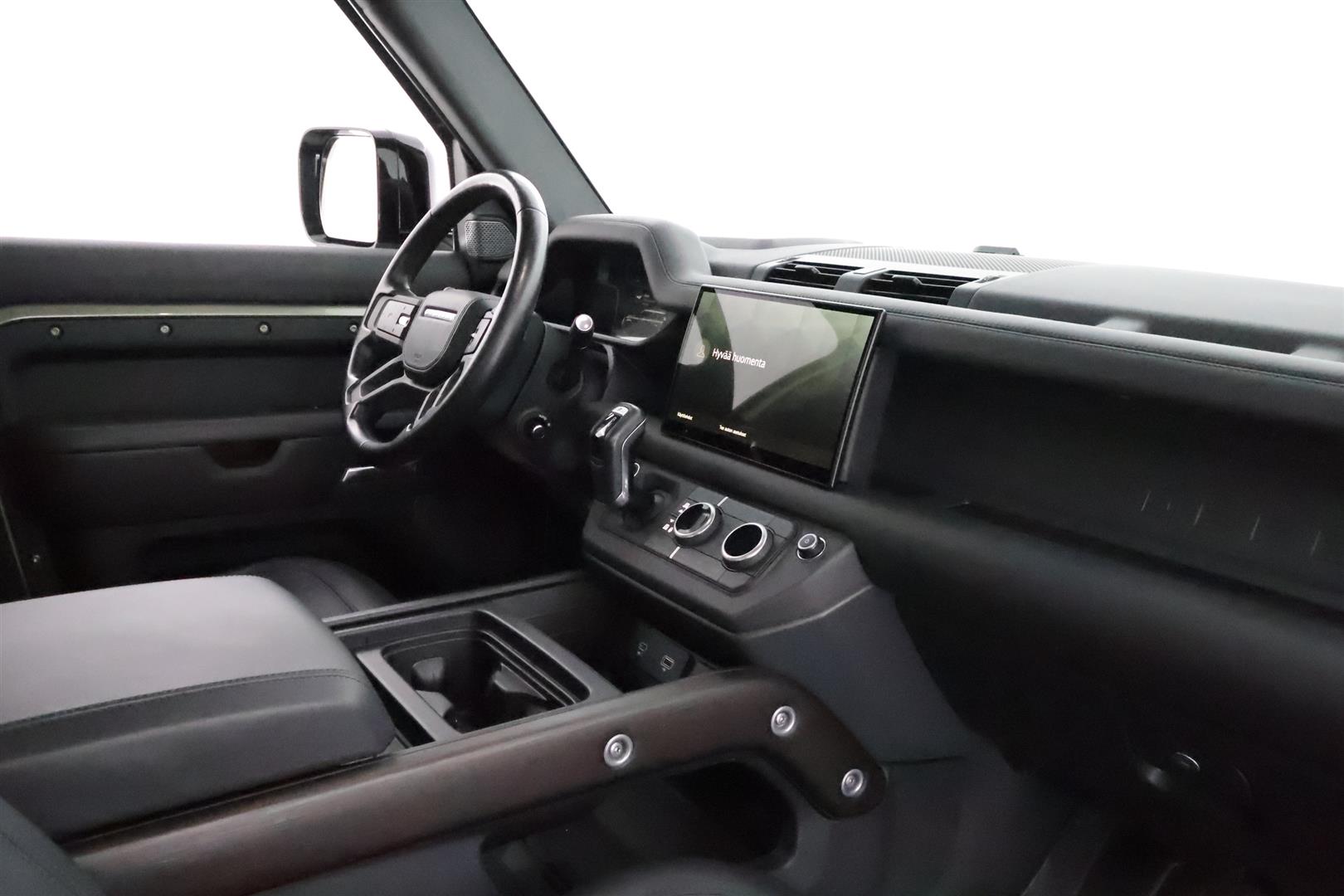 LAND ROVER DEFENDER 2023