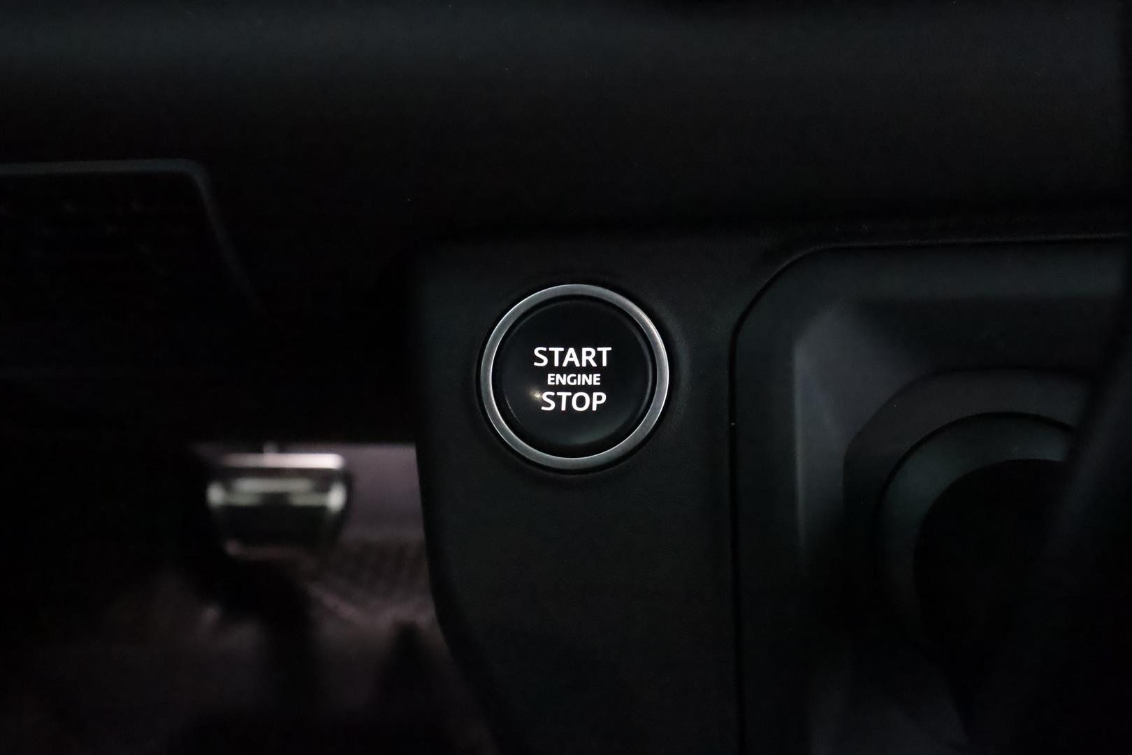 LAND ROVER DEFENDER 2023