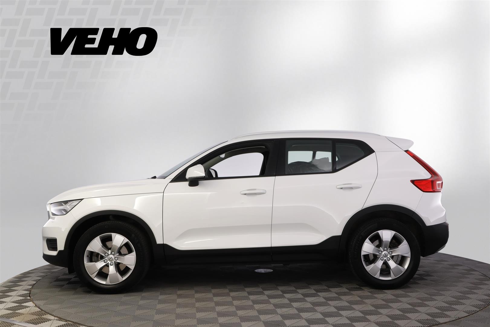 Volvo XC40 2021