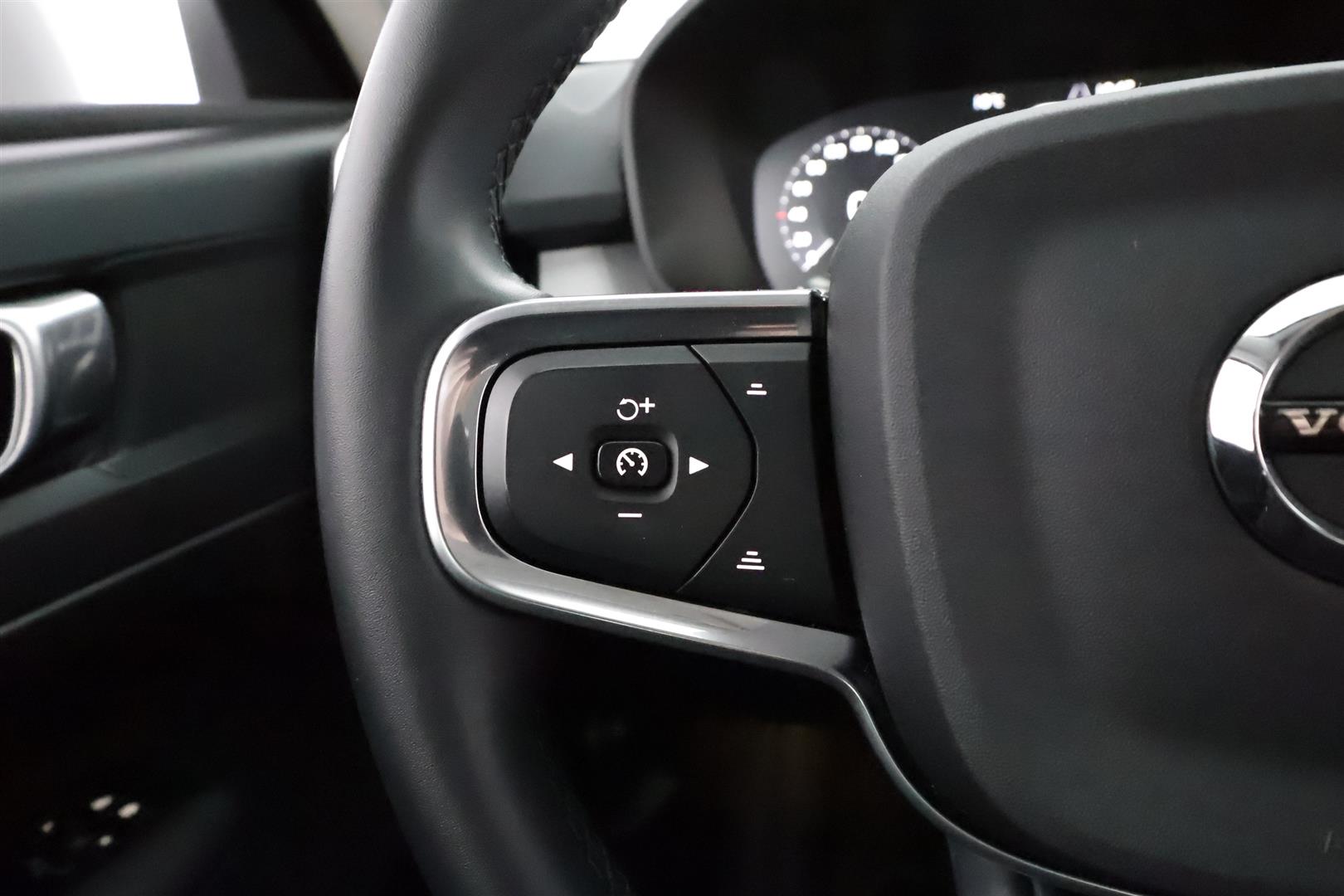 Volvo XC40 2021