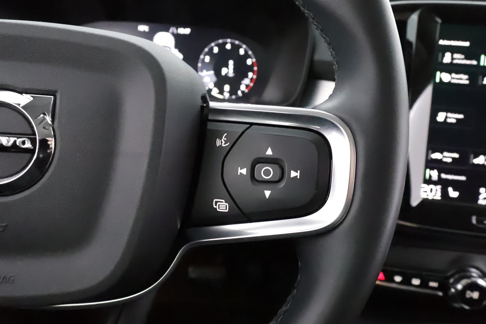 Volvo XC40 2021