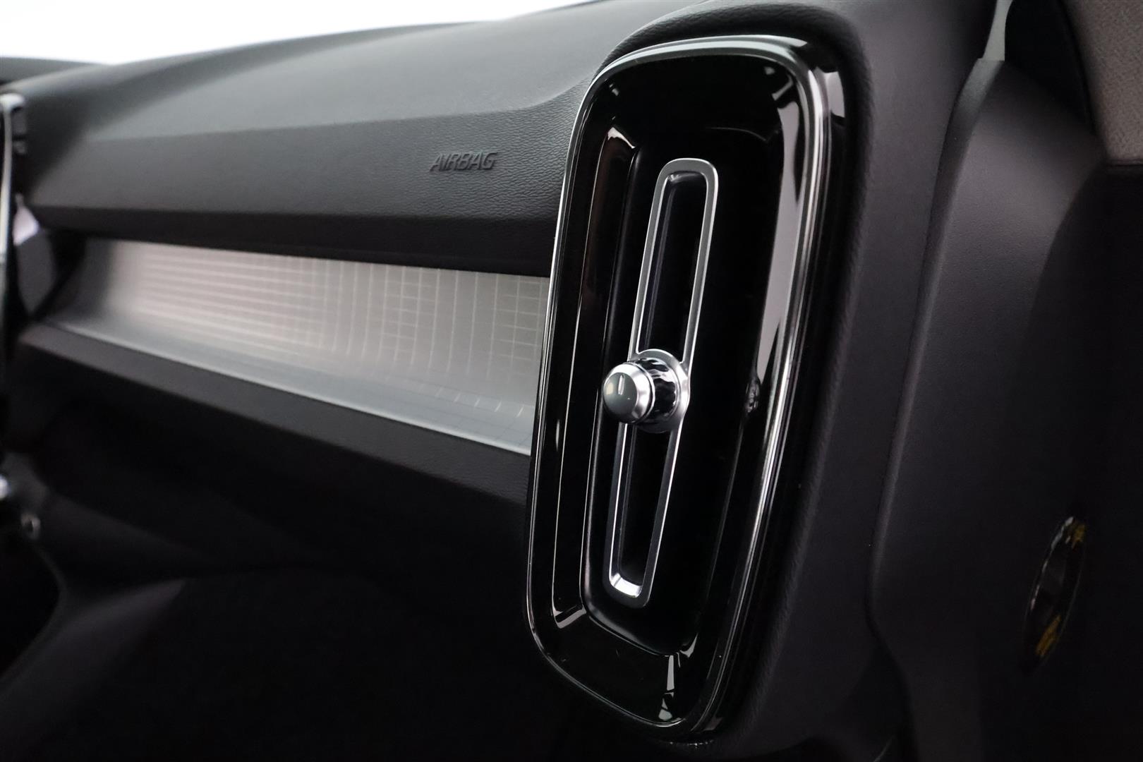 Volvo XC40 2021