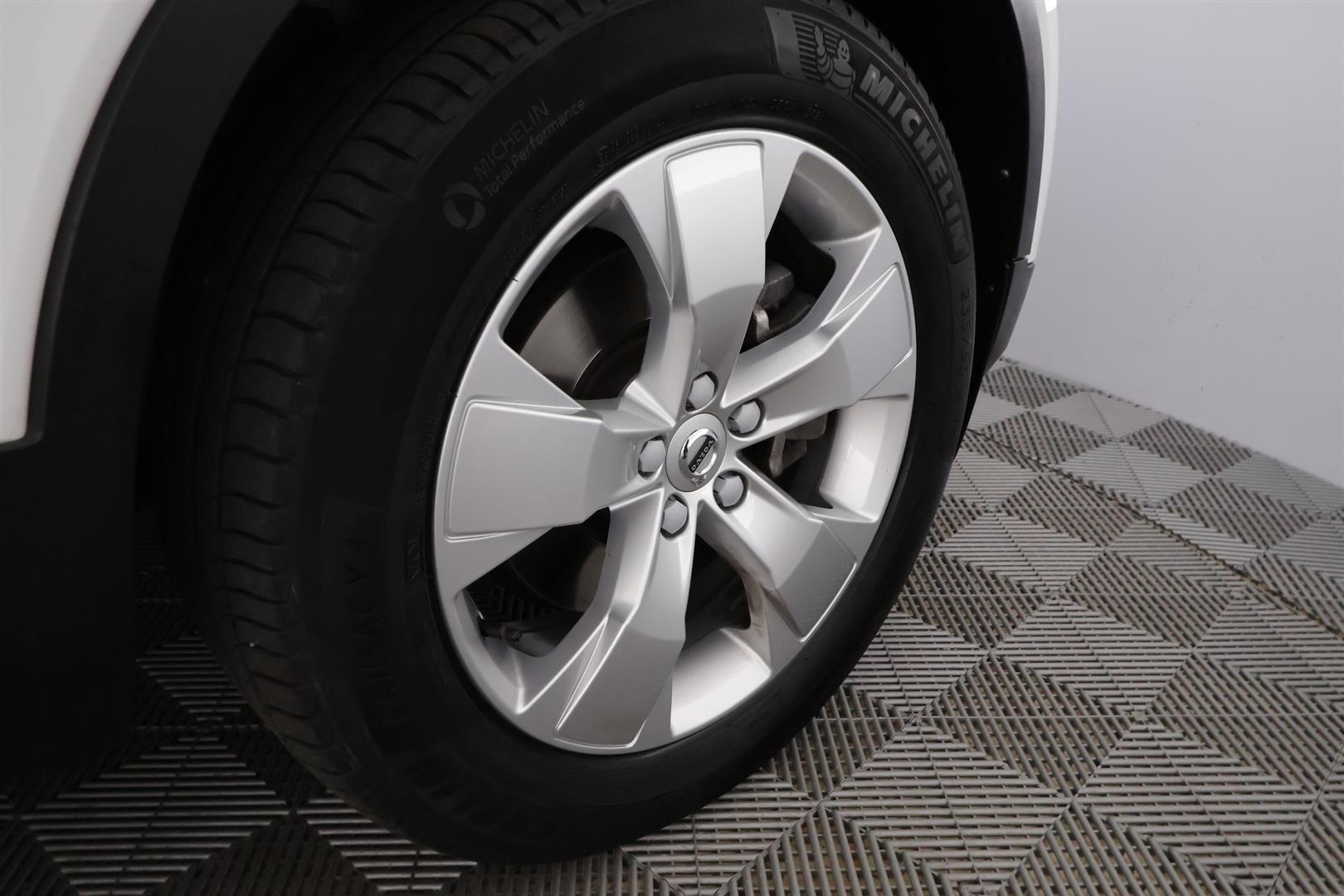 Volvo XC40 2021