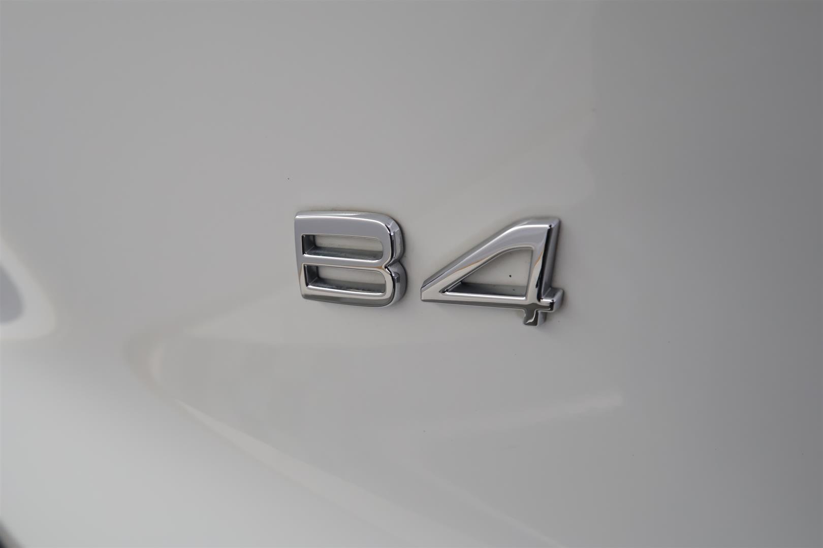 Volvo XC40 2021