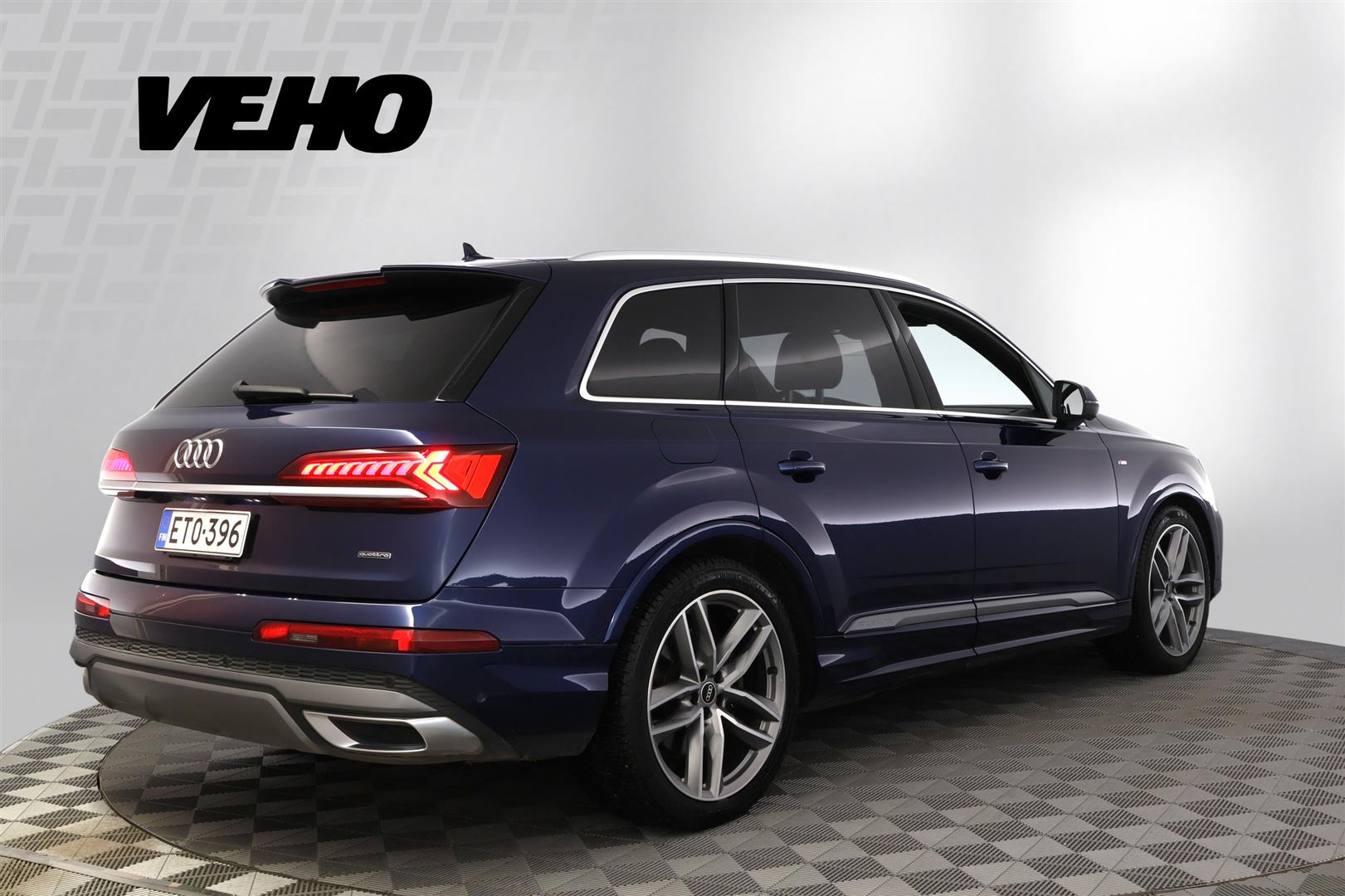 Audi Q7 2021