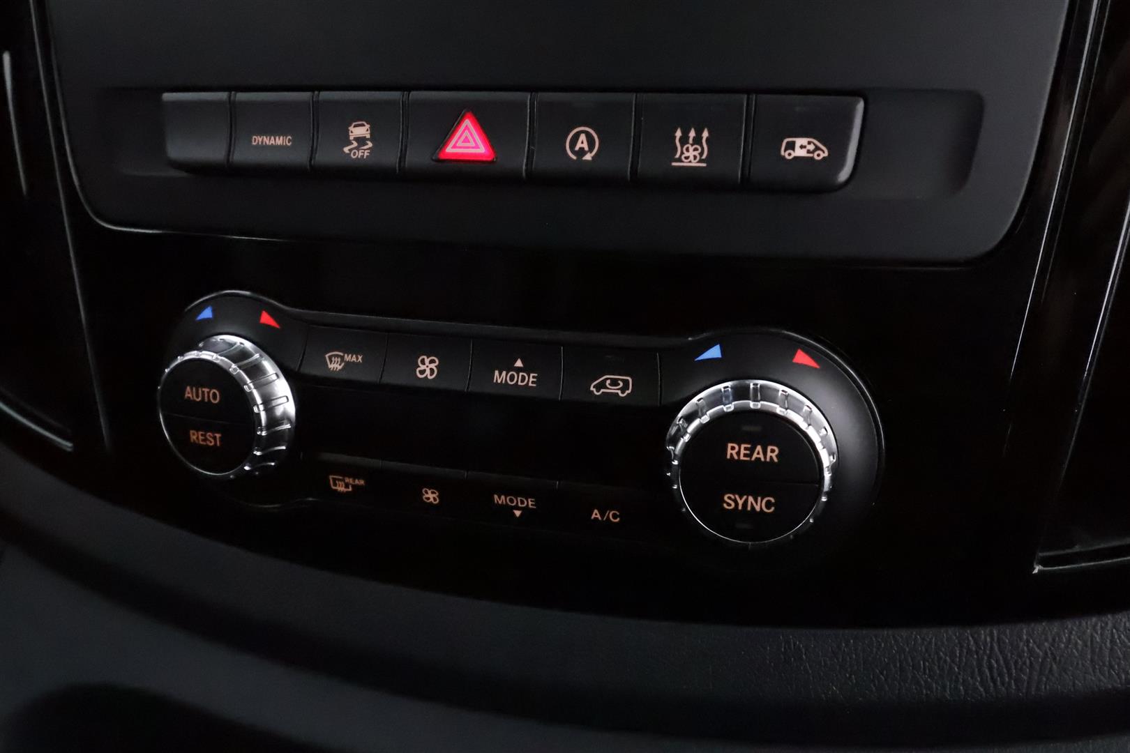 Mercedes-Benz Vito 2023