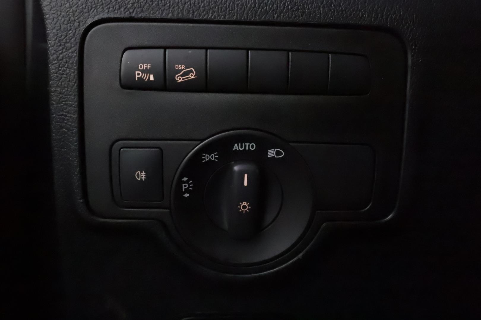 Mercedes-Benz Vito 2023