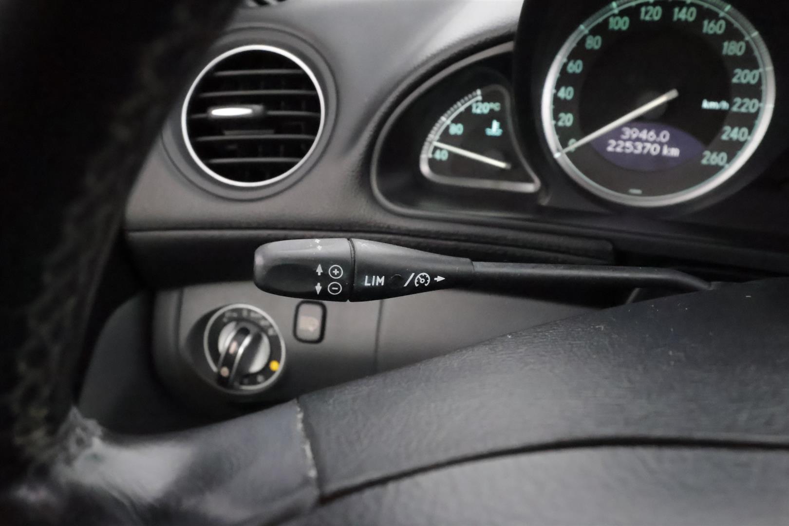 Mercedes-Benz SL 2003