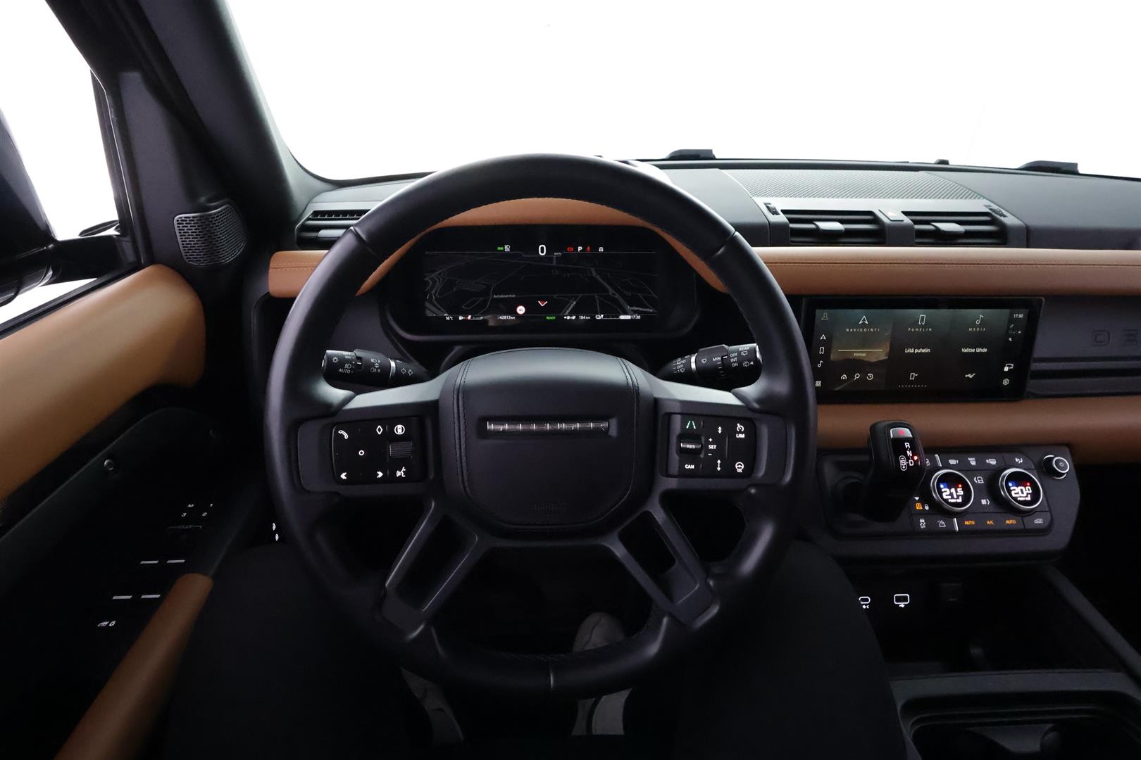Land Rover Defender 2024