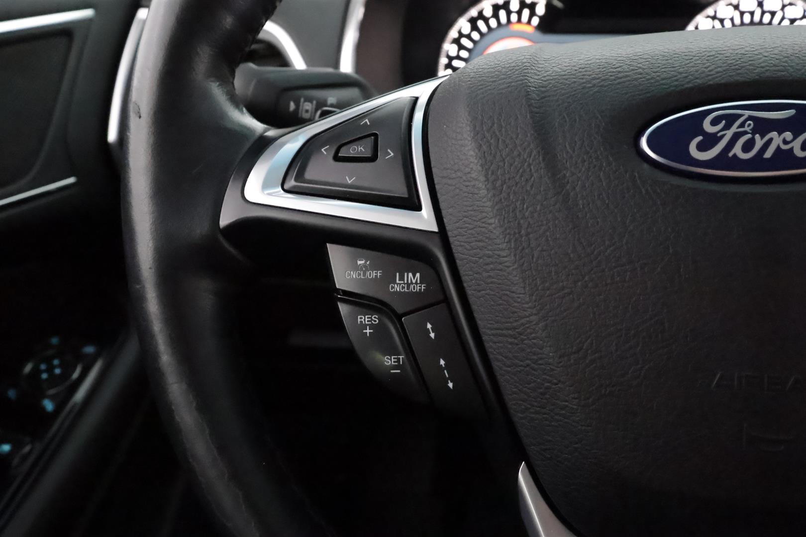 Ford Edge 2016