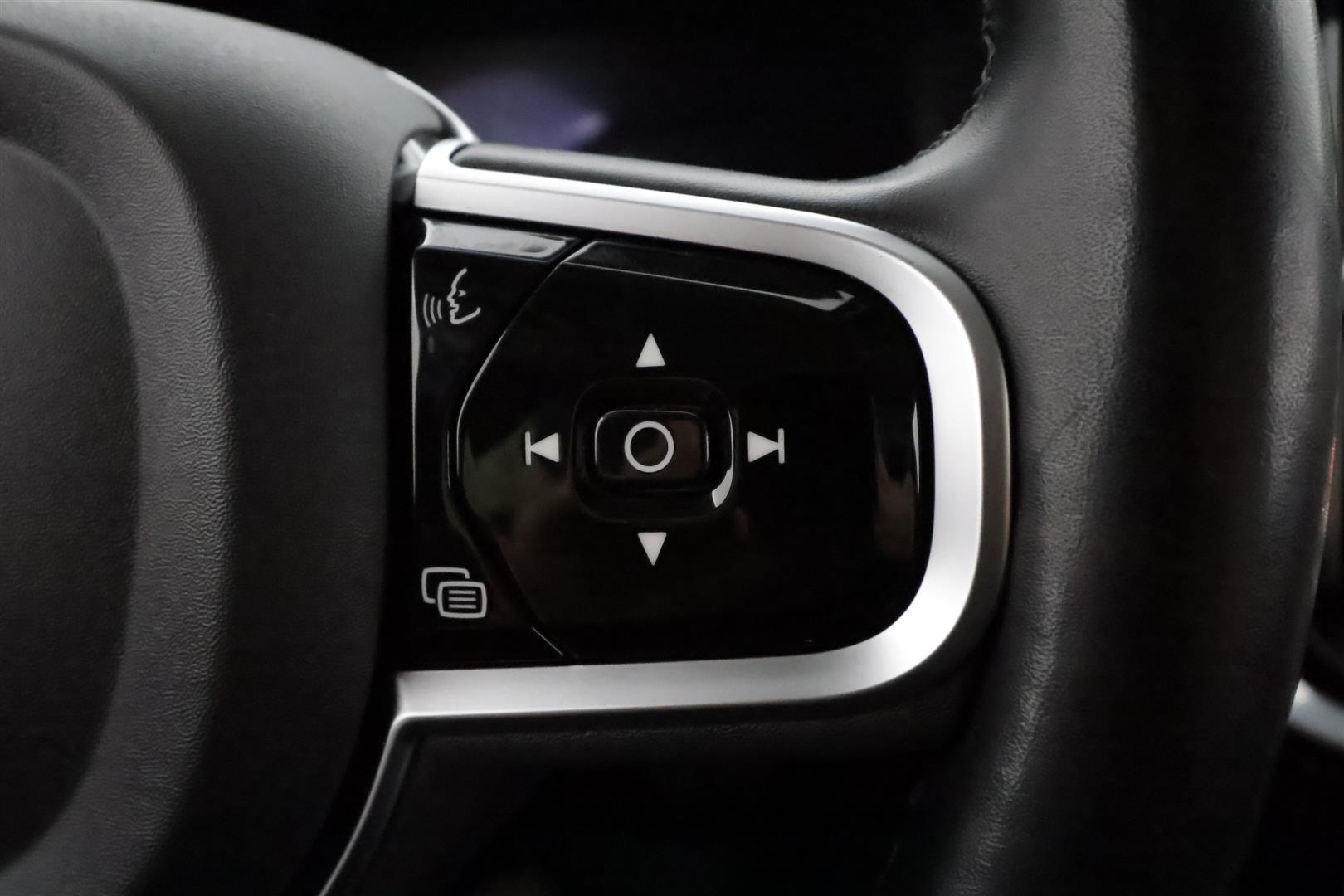 Volvo V60 2024