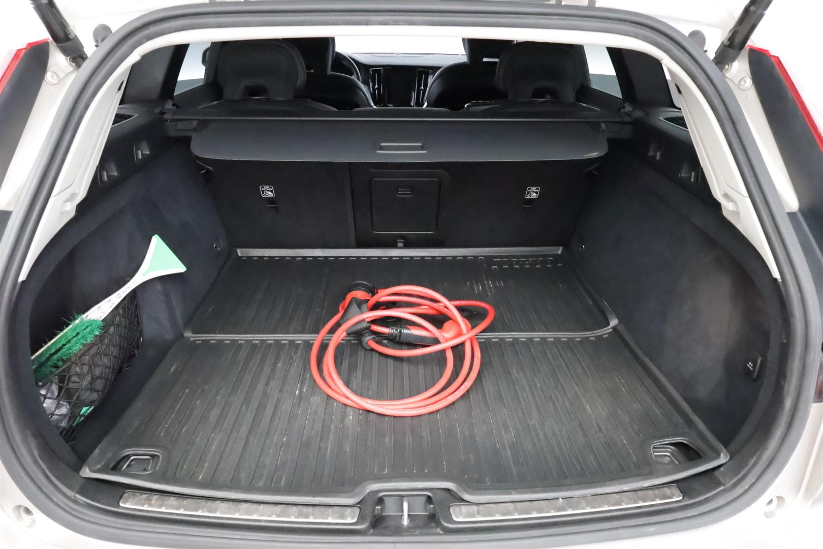 Volvo V60 2024