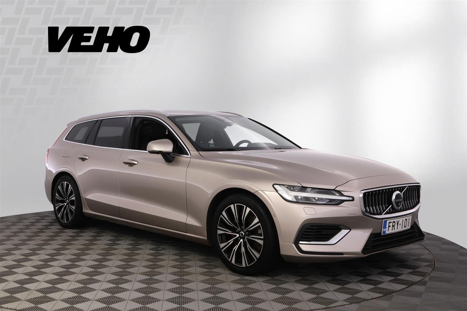 Volvo V60 2024