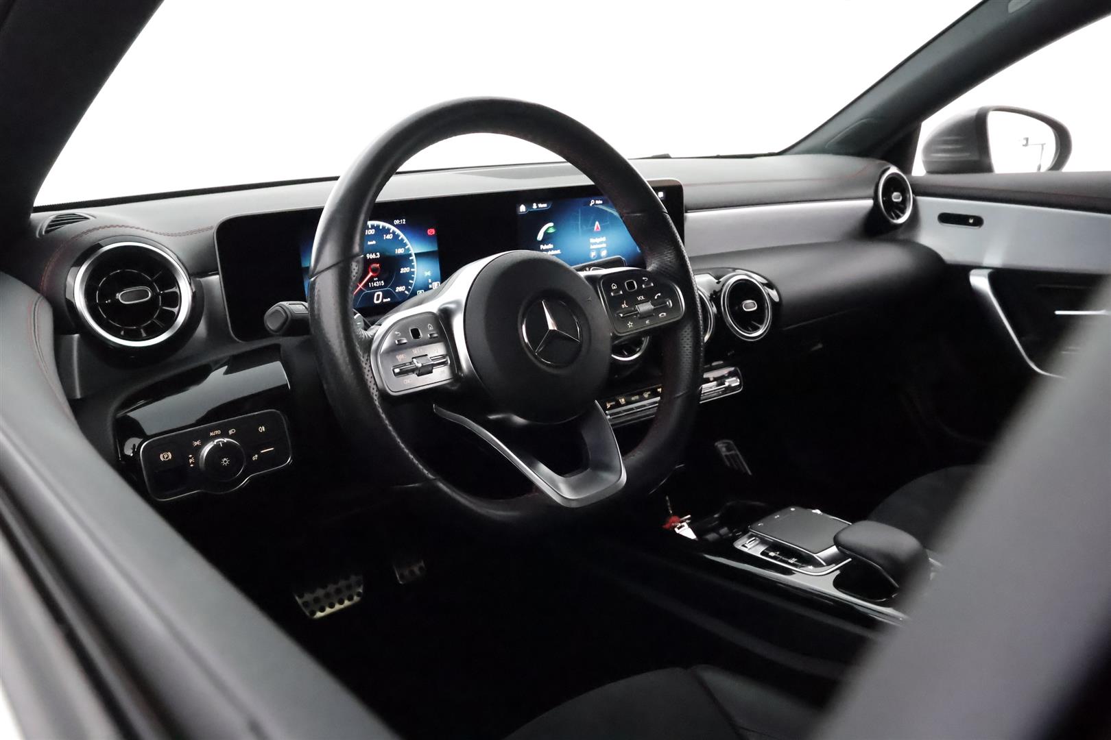 Mercedes-Benz CLA 2019