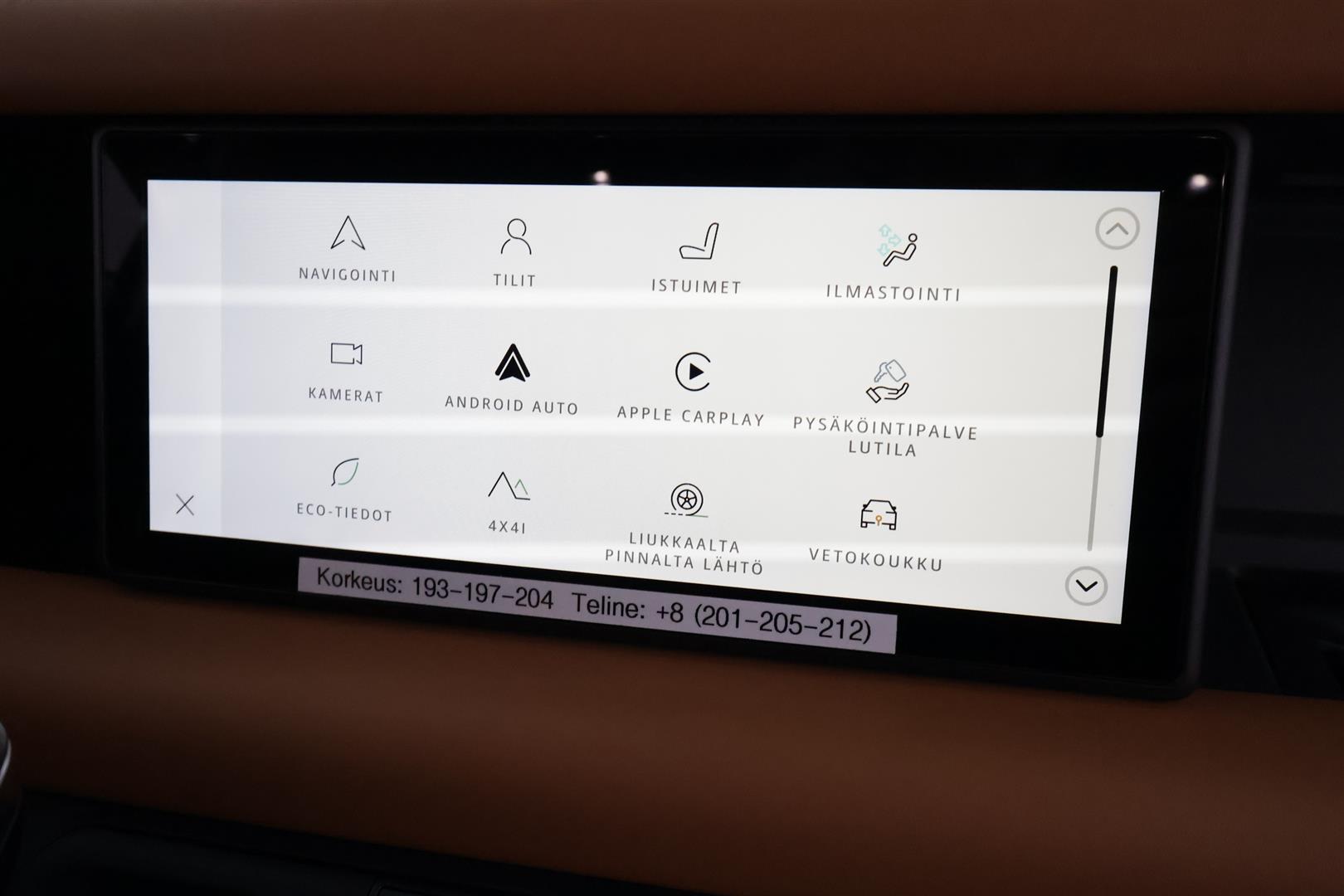 Land Rover Defender 2022