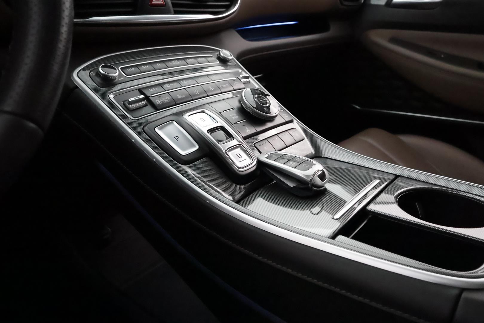 Hyundai Santa Fe 2024