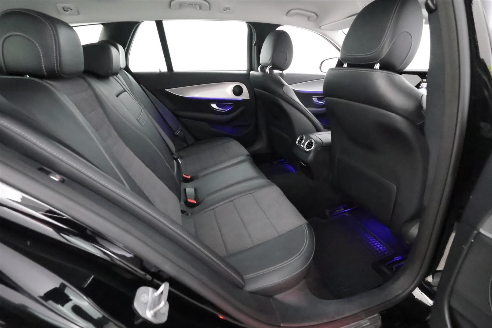 MERCEDES-BENZ E 2017