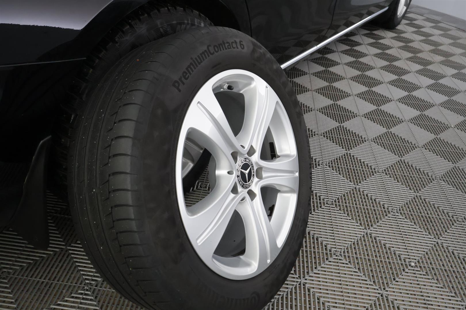 MERCEDES-BENZ E 2017