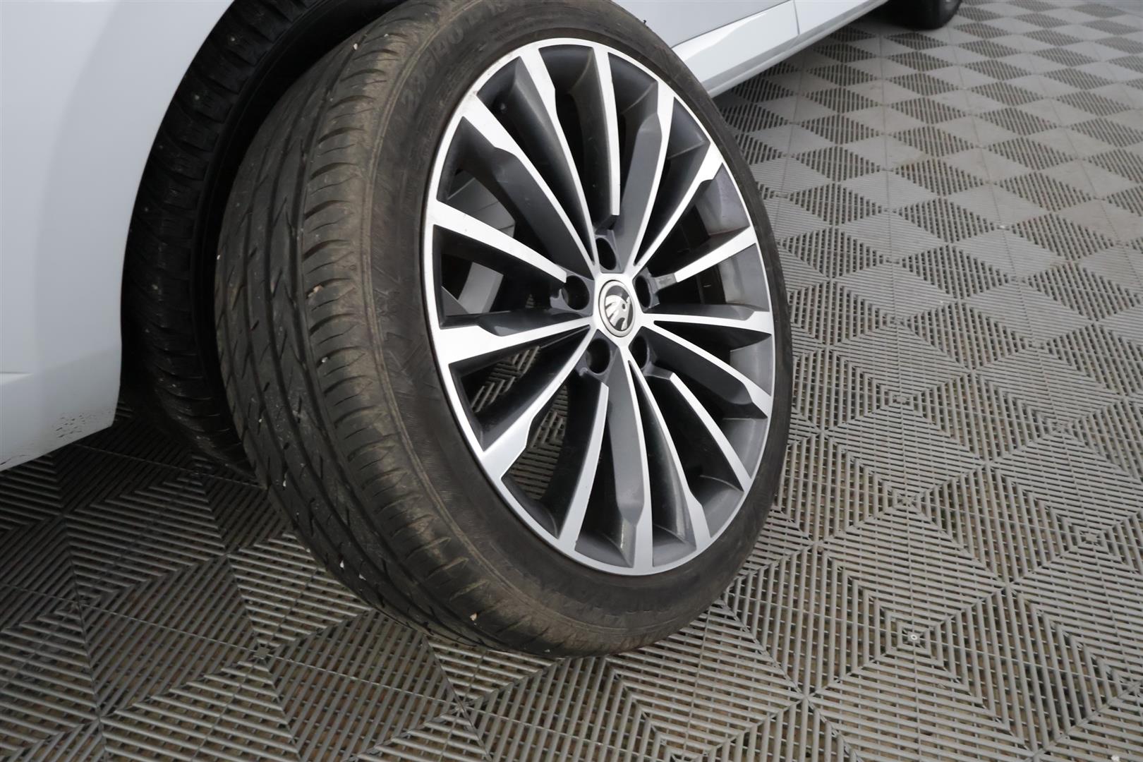 Skoda Superb 2016
