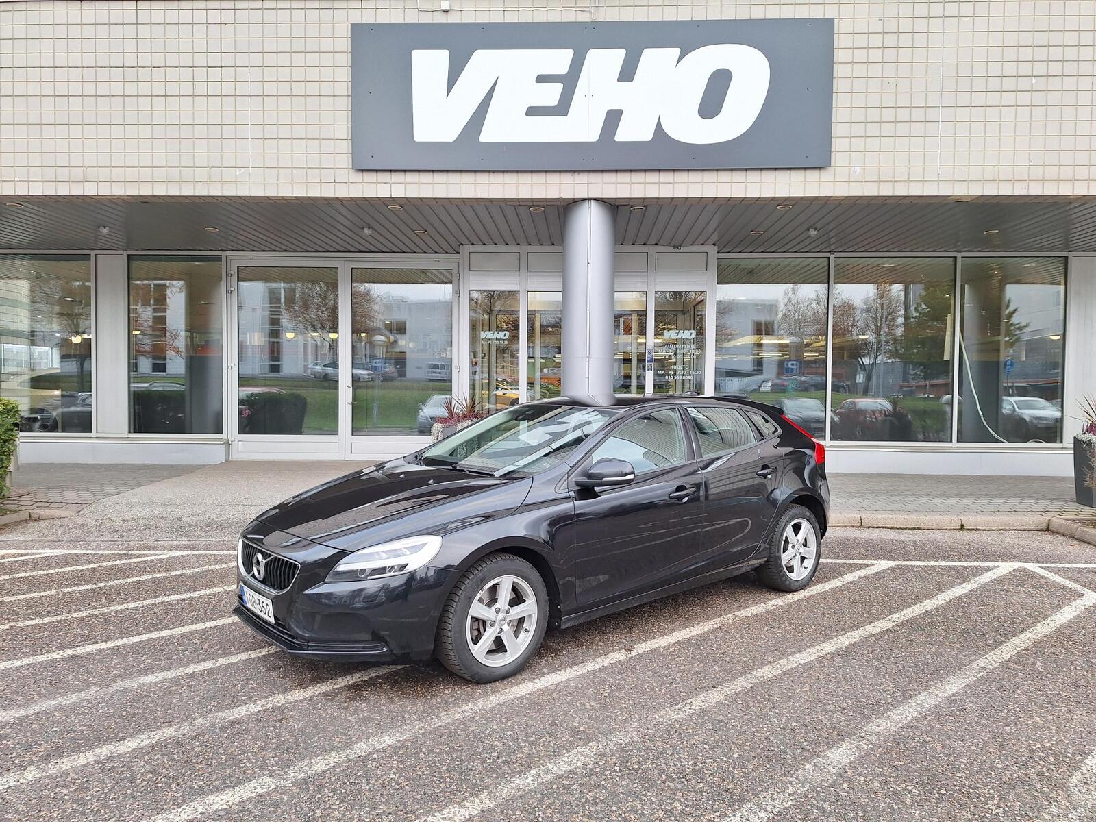 Volvo V40 2018