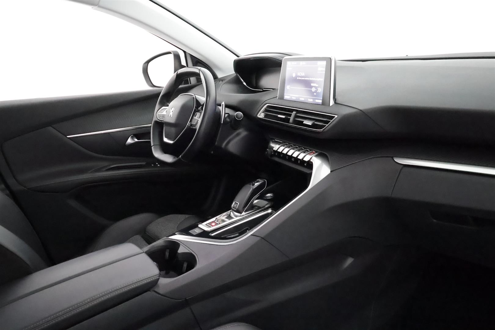 Peugeot 5008 2020