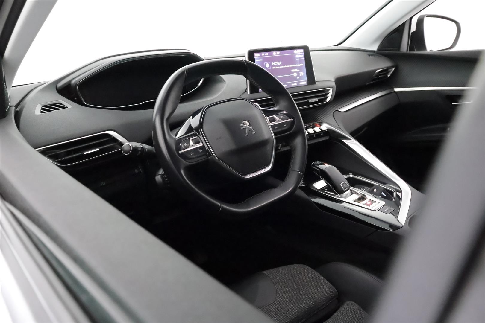 Peugeot 5008 2020