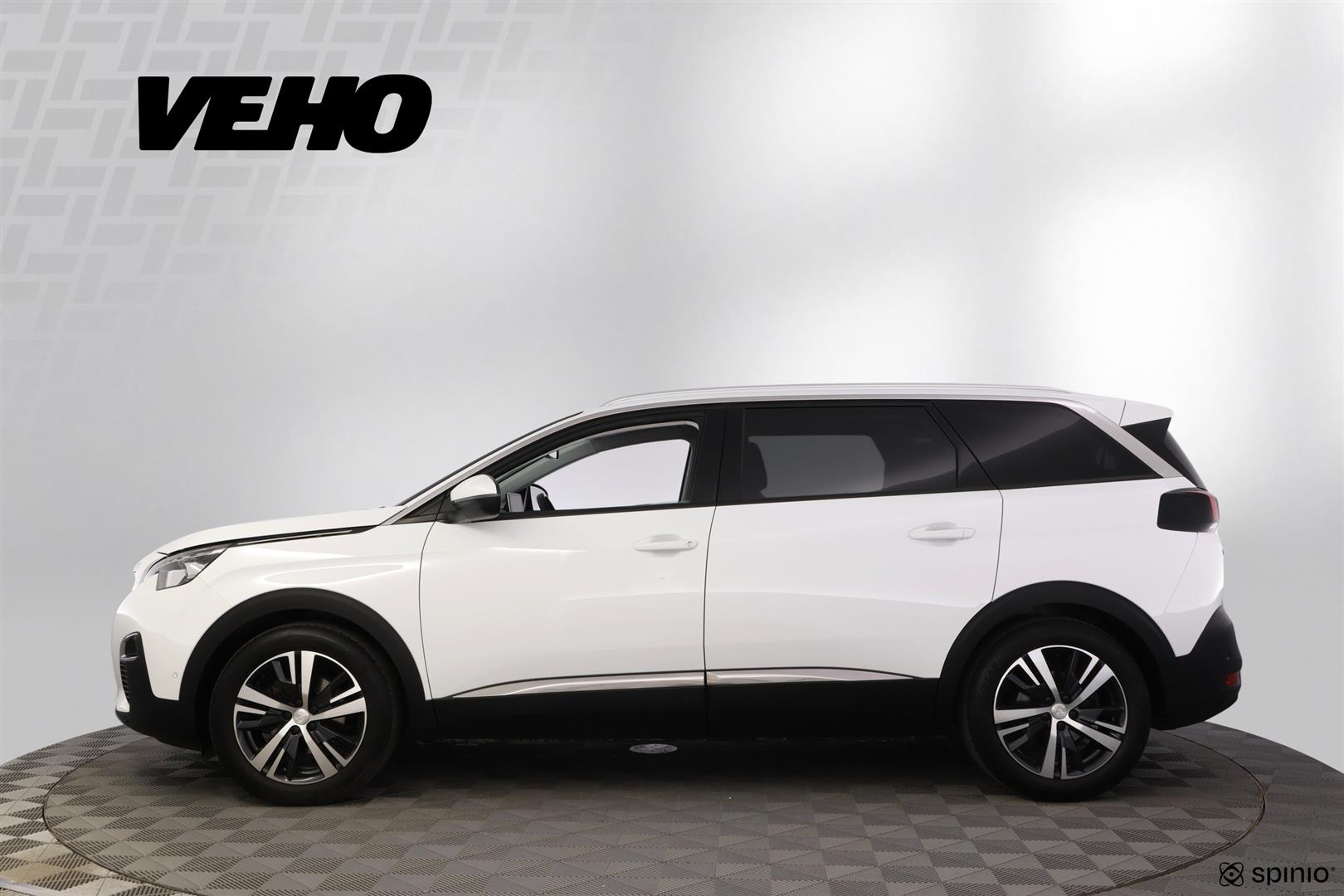 Peugeot 5008 2020