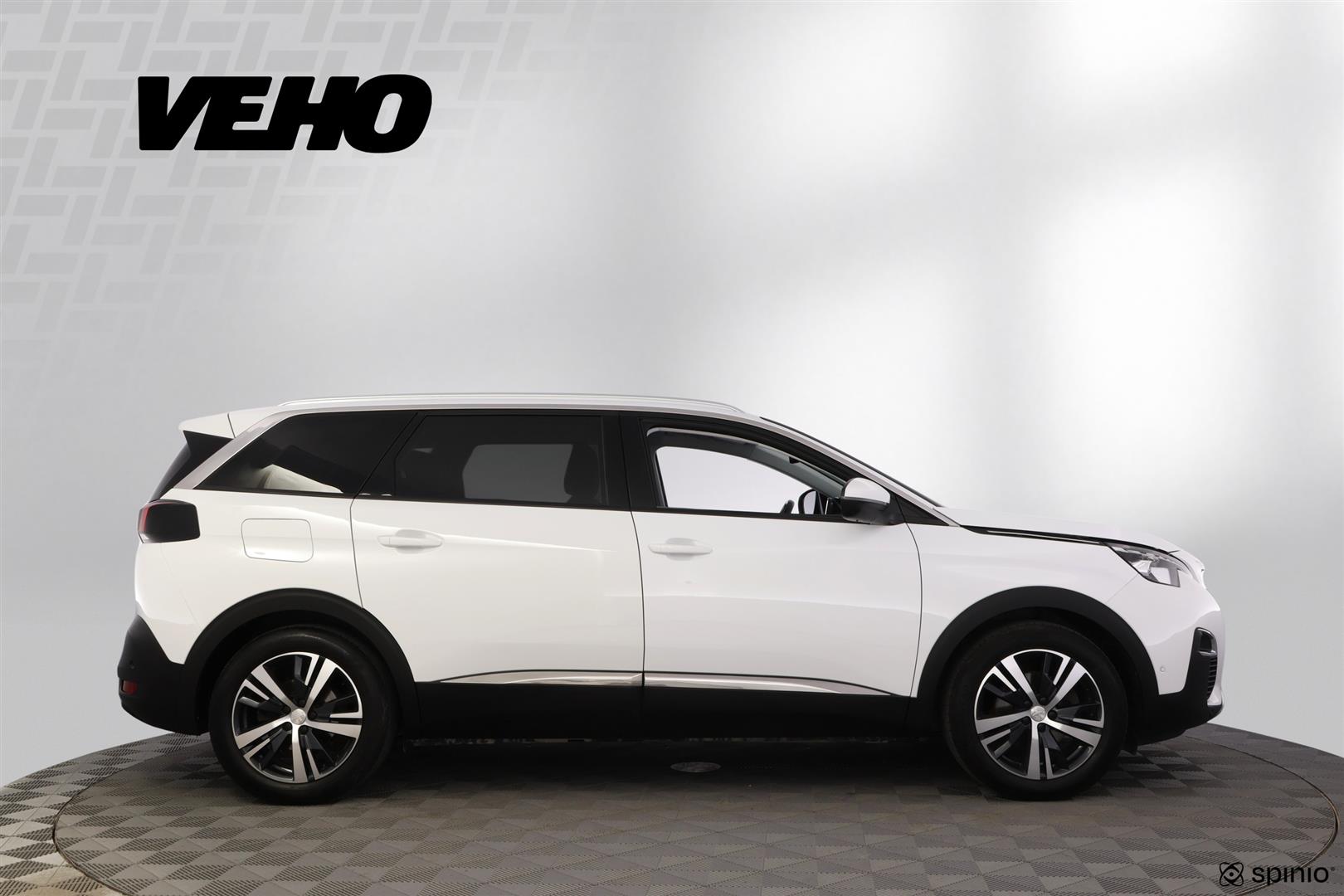 Peugeot 5008 2020