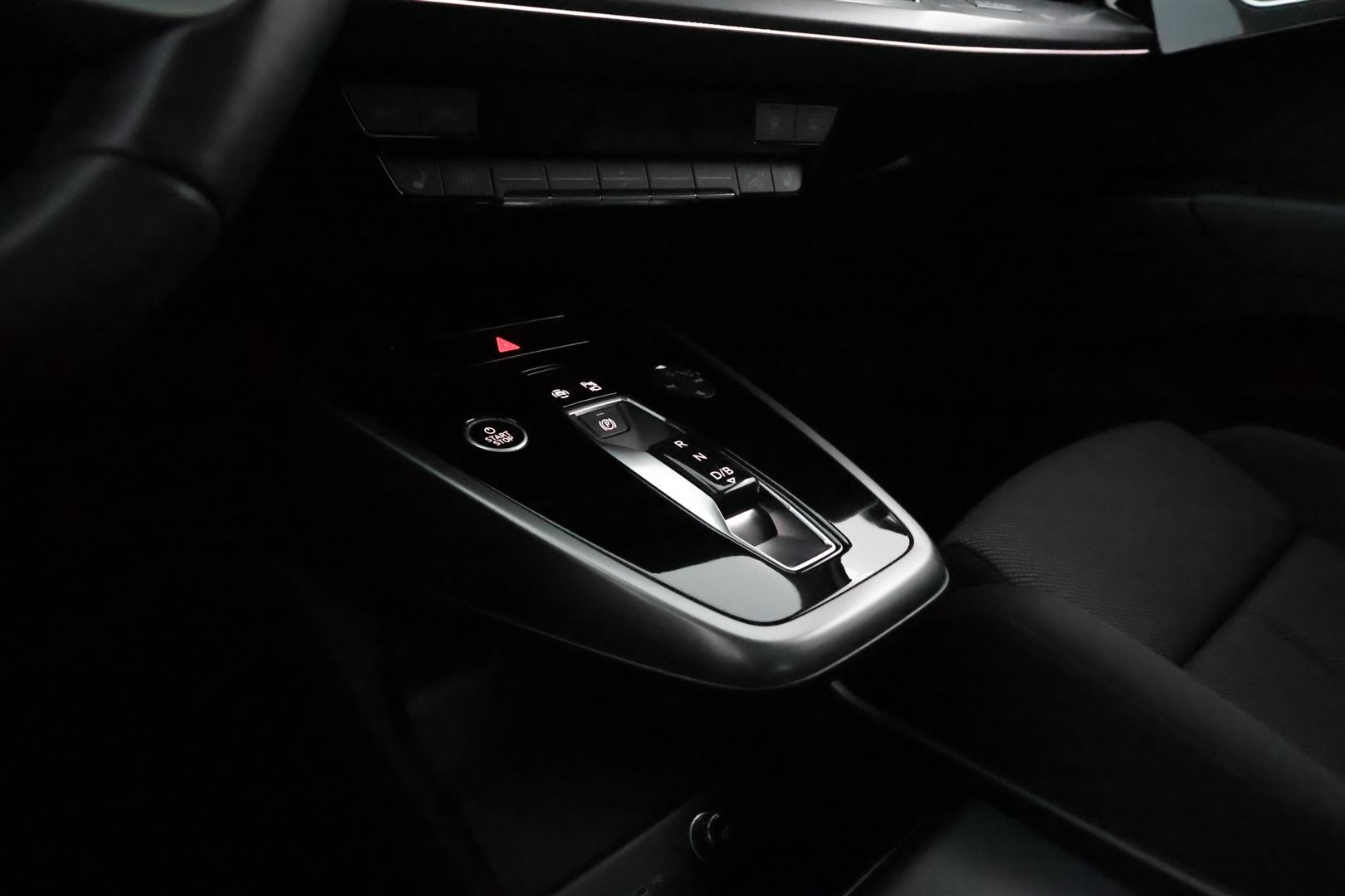 Audi Q4 e-tron 2021