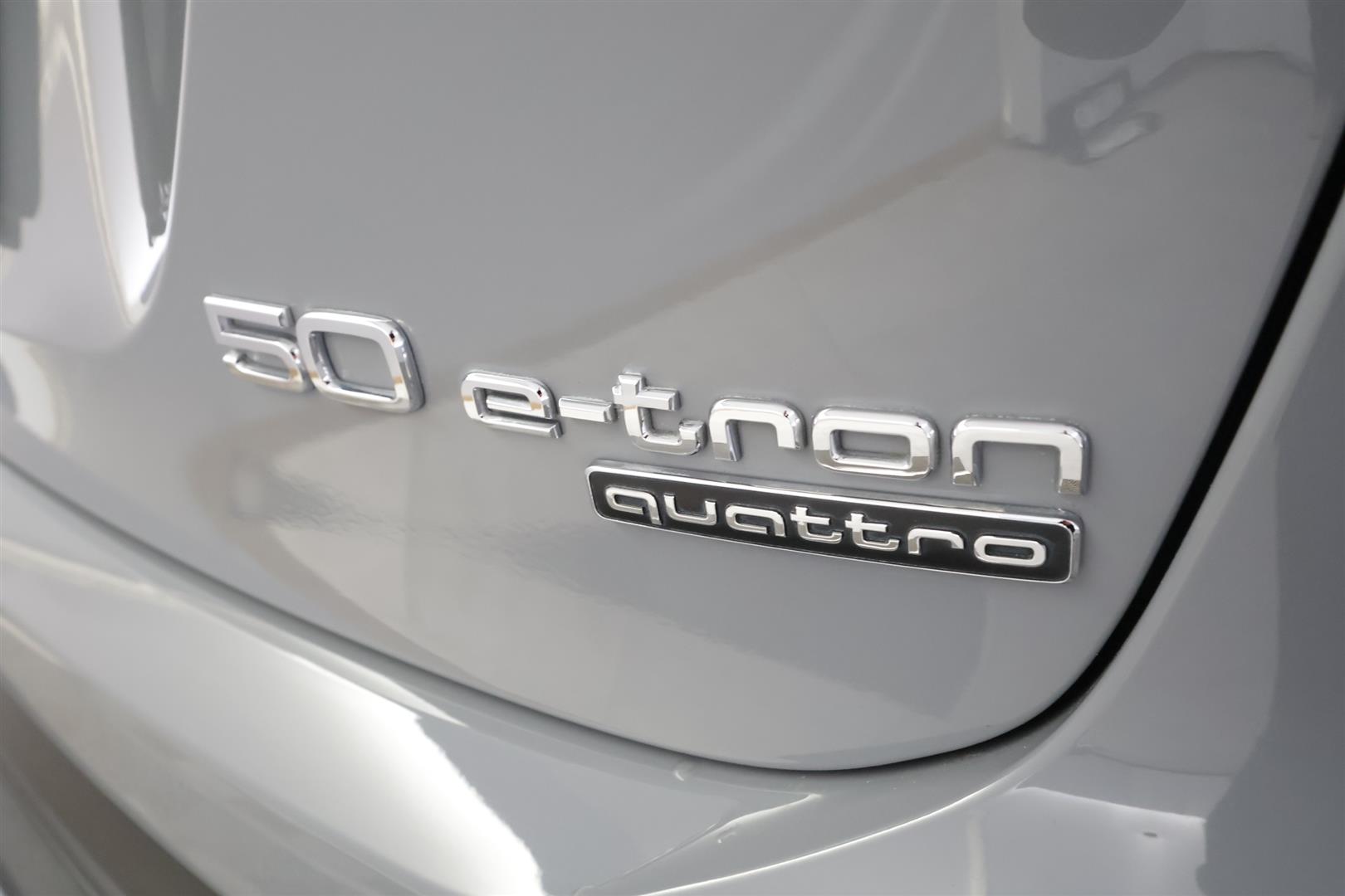 Audi Q4 e-tron 2021