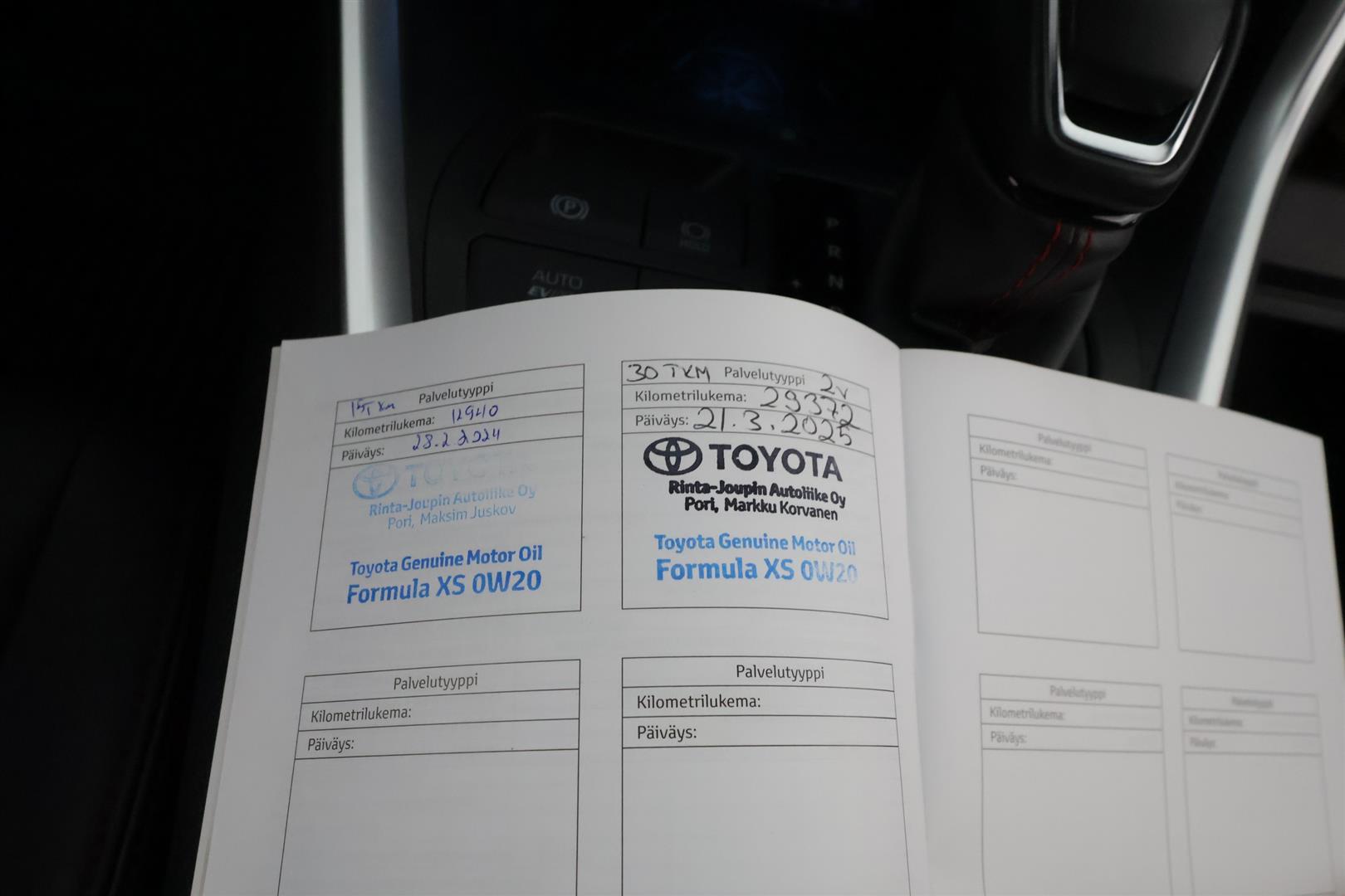 Toyota RAV4 Plug-in 2023