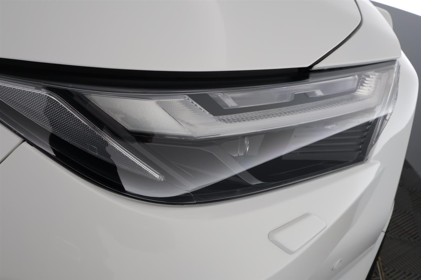 Toyota RAV4 Plug-in 2023