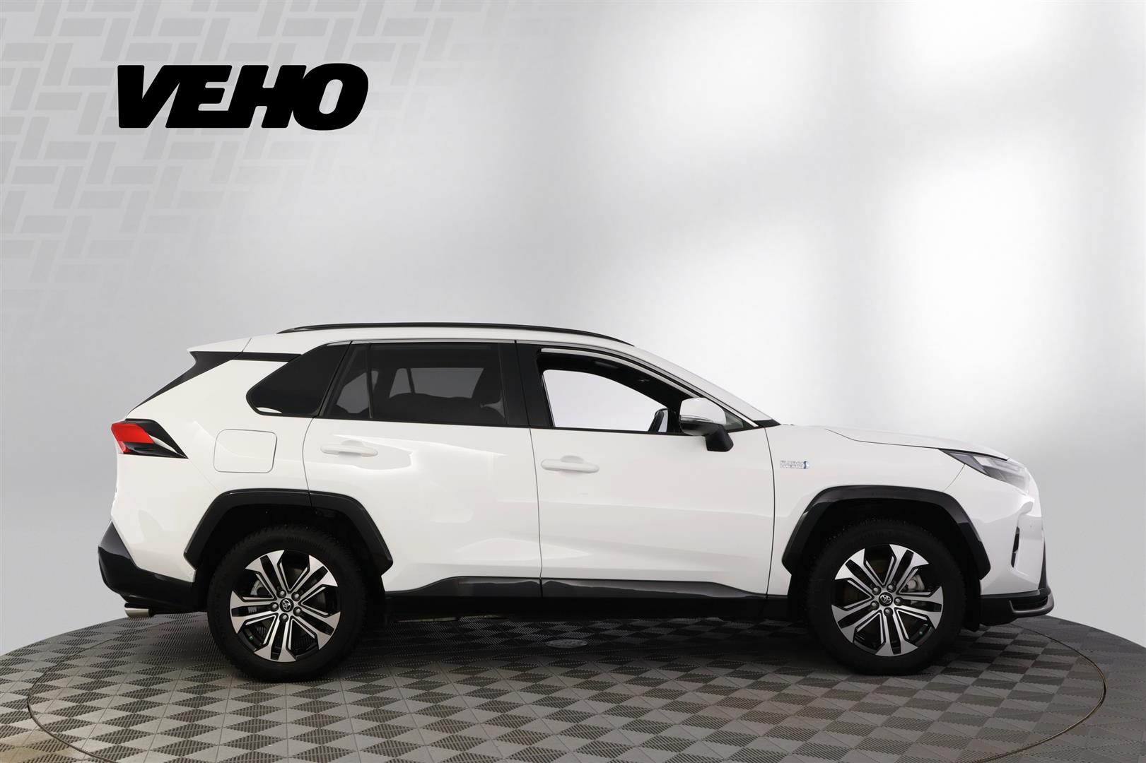 Toyota RAV4 Plug-in 2023