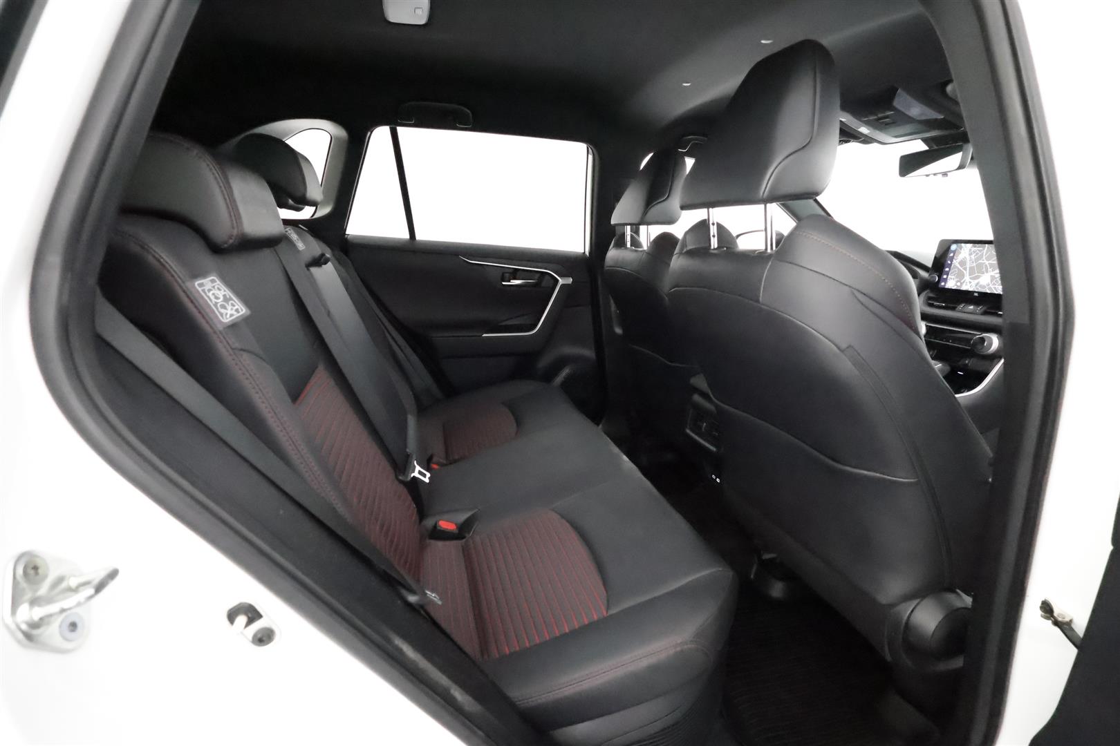 Toyota RAV4 Plug-in 2023