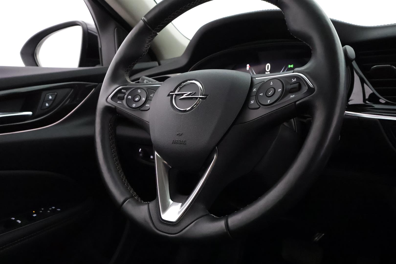 Opel Insignia 2021
