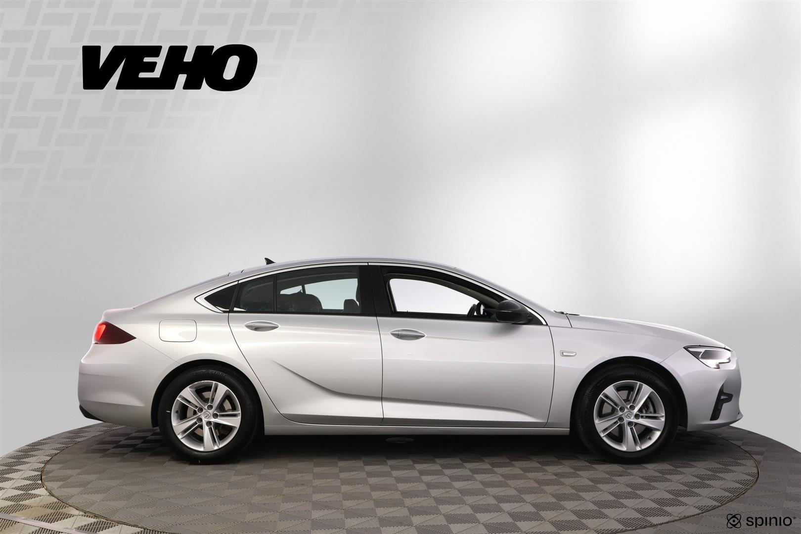 Opel Insignia 2021