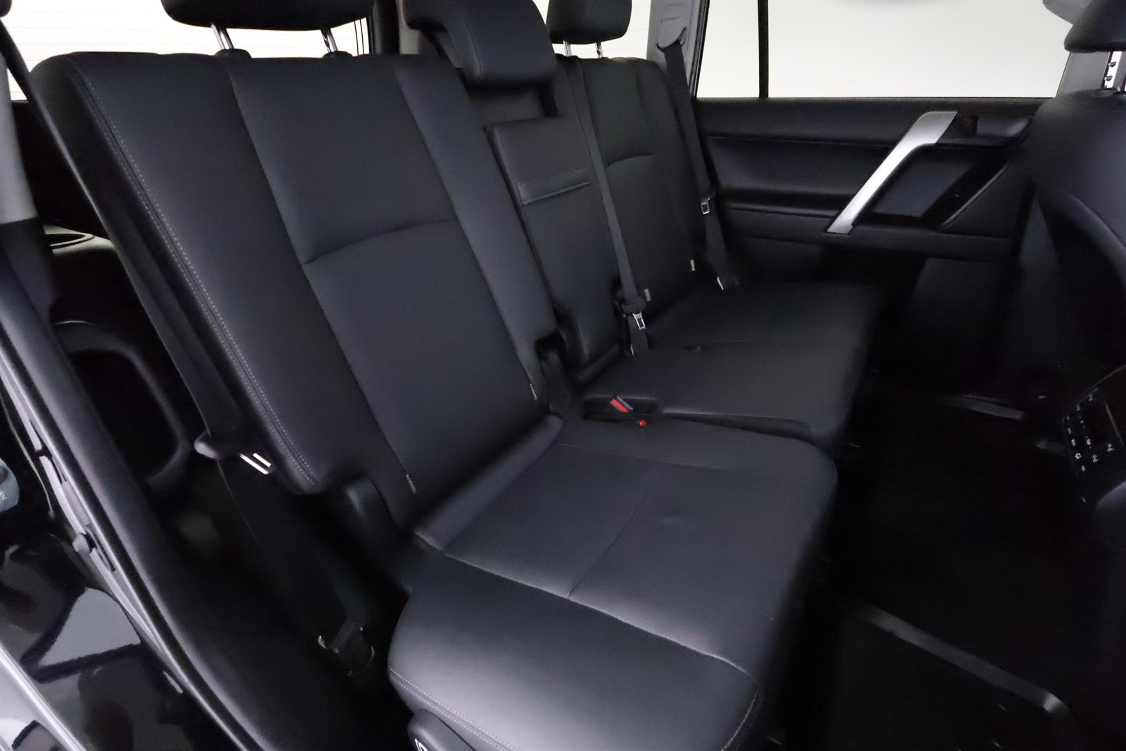 Toyota Land Cruiser 2018