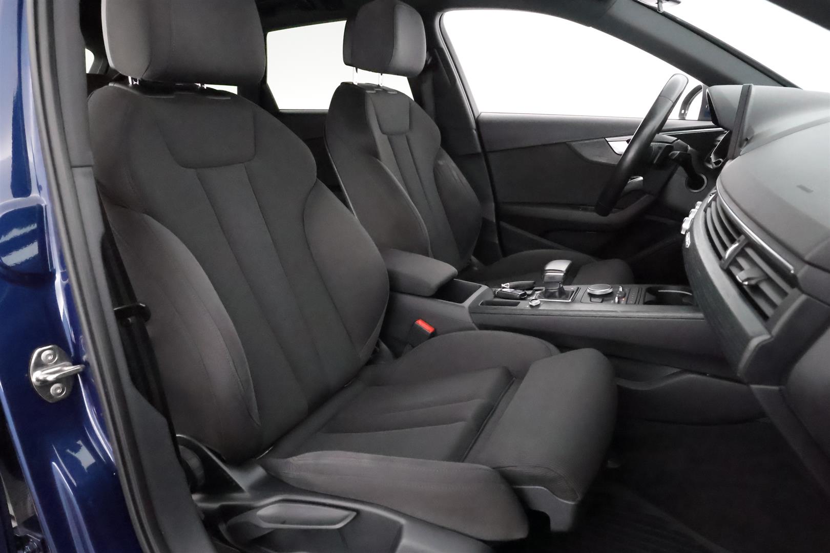 Audi A4 allroad quattro 2016