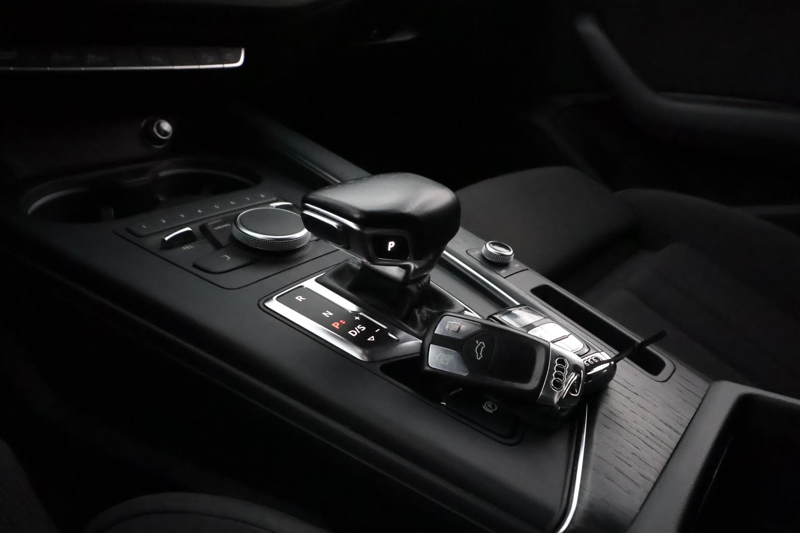 Audi A4 allroad quattro 2016