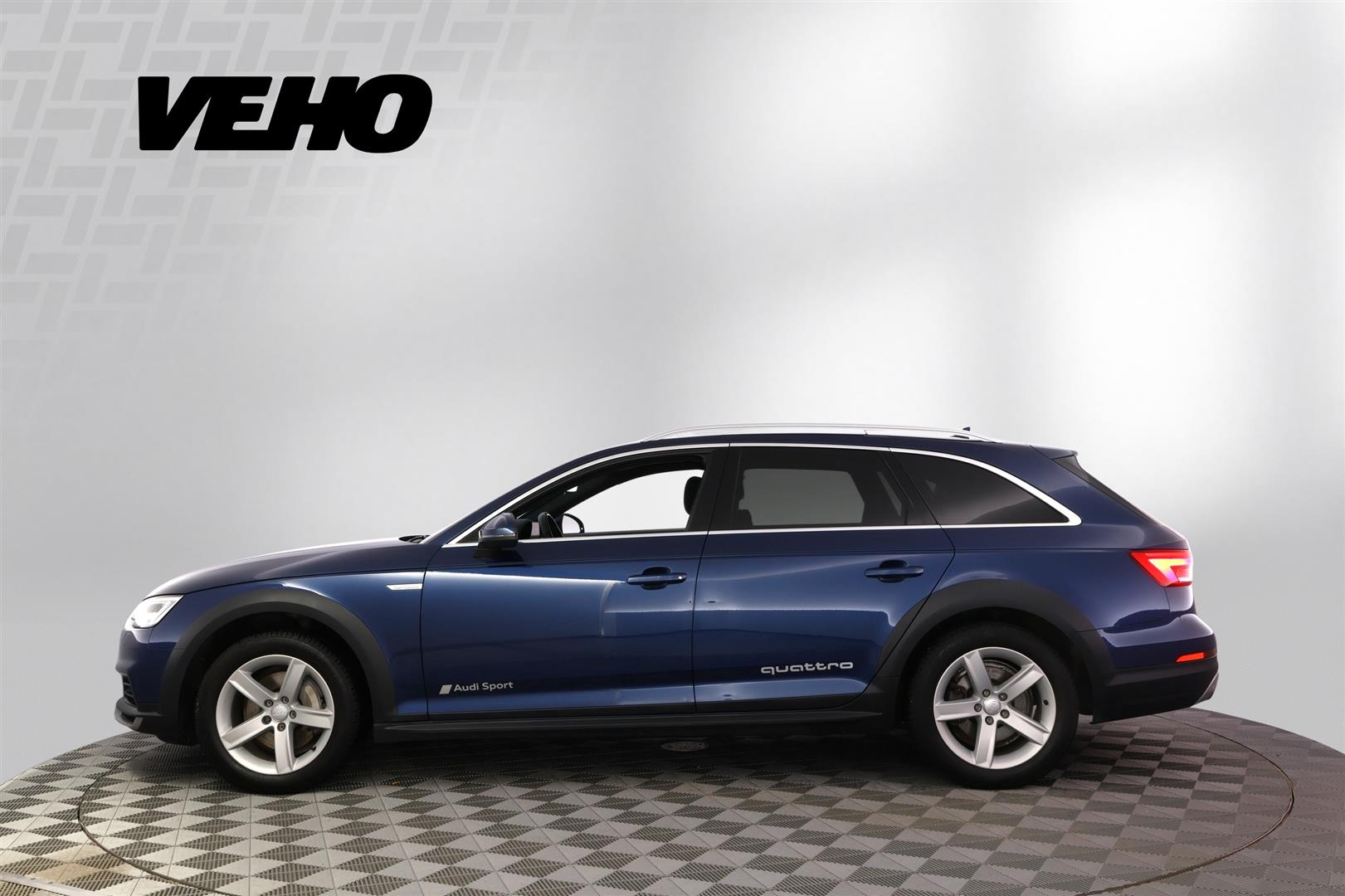 Audi A4 allroad quattro 2016