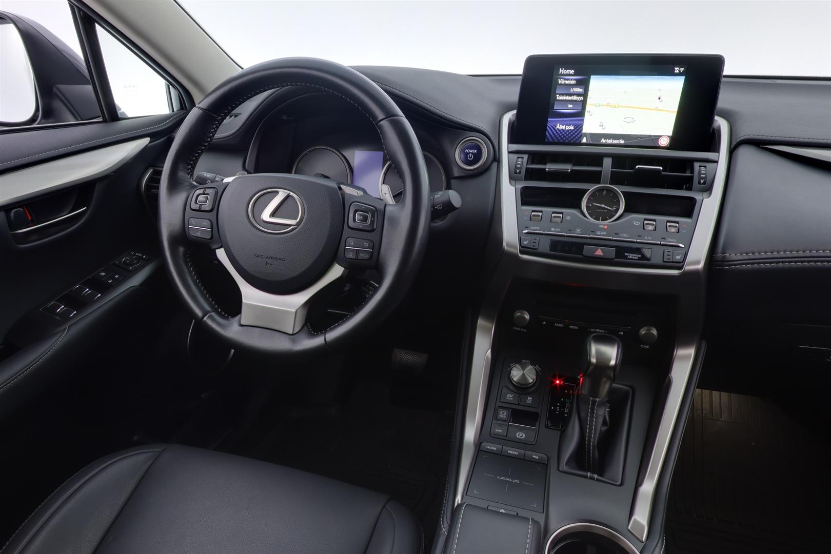 Lexus NX 2020