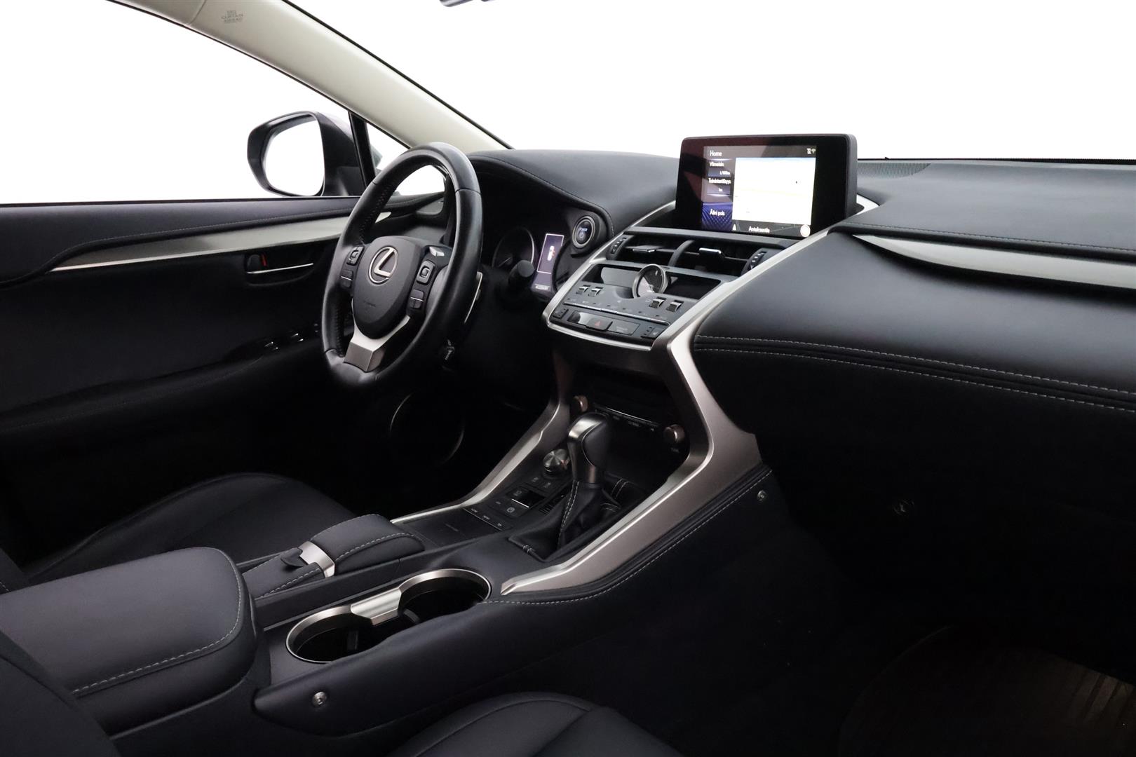 Lexus NX 2020
