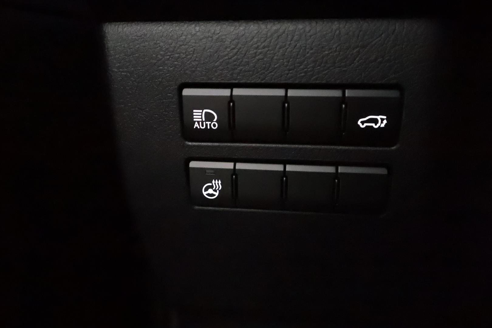 Lexus NX 2020