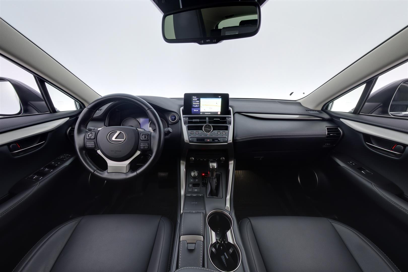 Lexus NX 2020