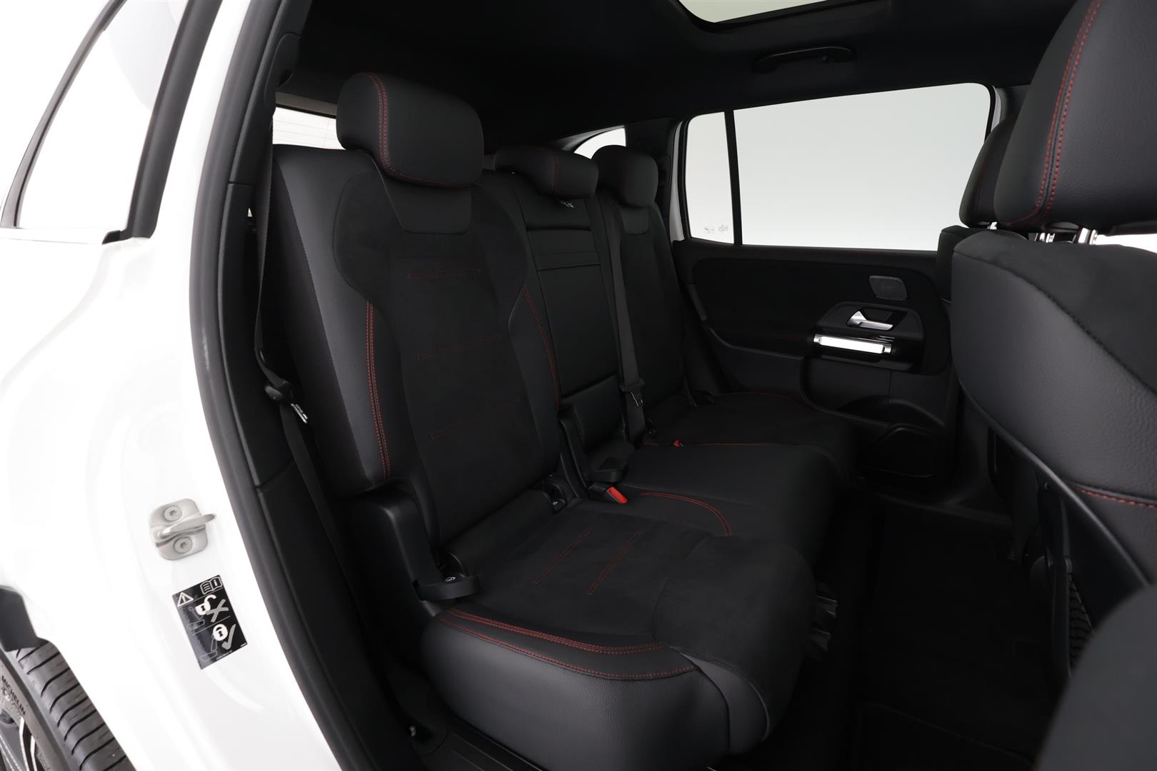 Mercedes-Benz EQB 2025