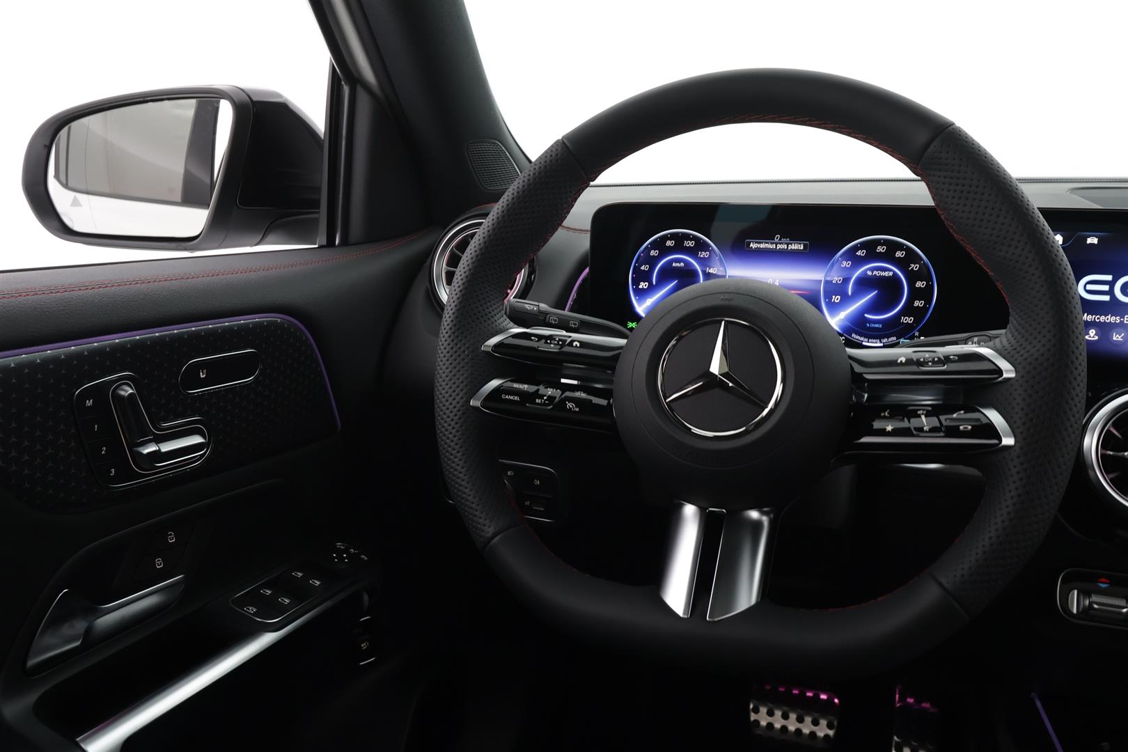 Mercedes-Benz EQB 2025