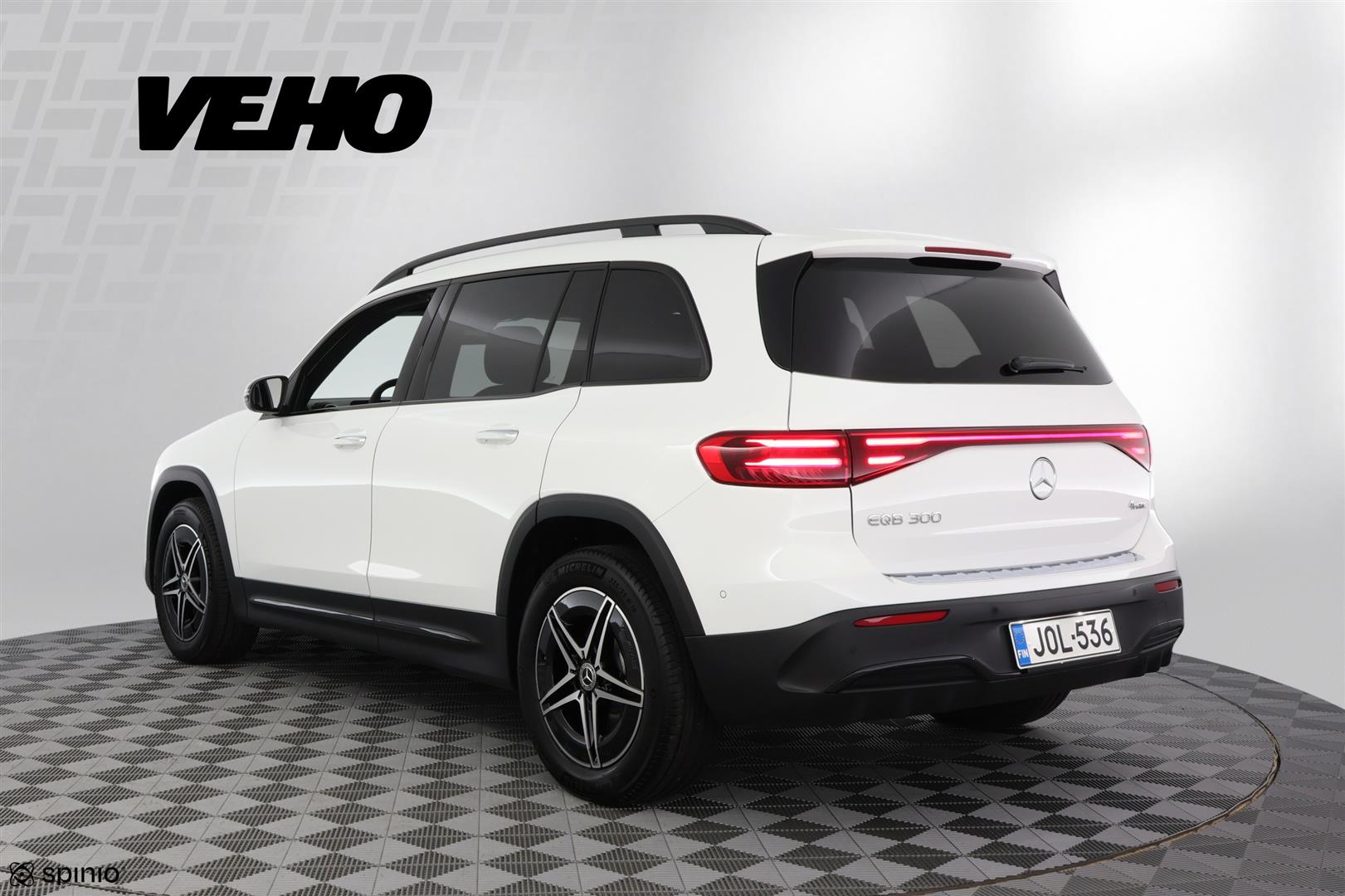 Mercedes-Benz EQB 2025