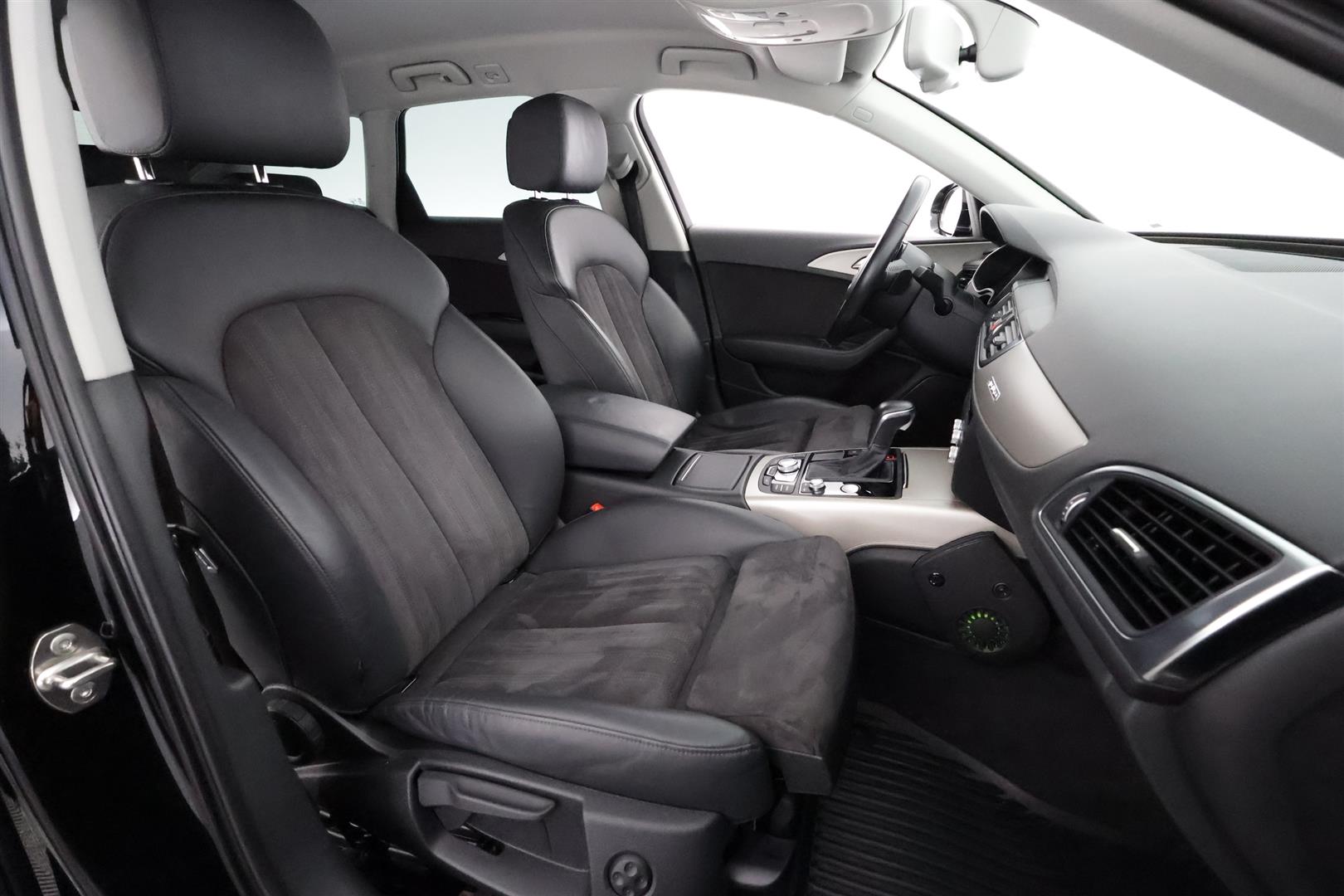 Audi A6 allroad quattro 2016